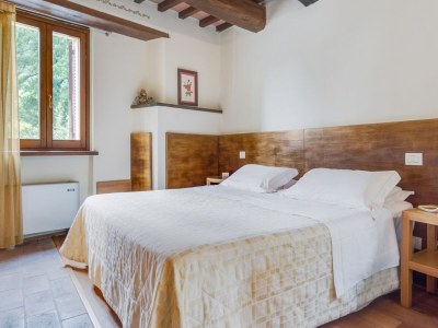 Holiday house Apartment in Umbria with Pool & Nature Views - Features photo 21