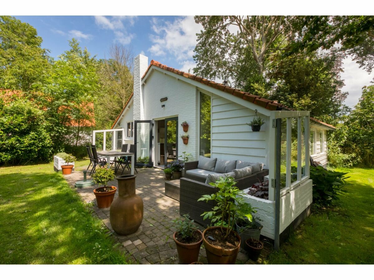 Holiday house Haus in Dishoek nahe Strand für 4 Von Belvilla