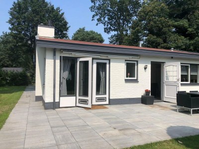 Chalet Holiday Home in Harderwijk near Veluwemeer - Chalet