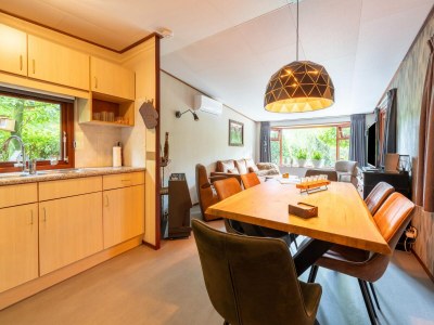 Chalet Chalet in Stegeren near Forest and Pond - Features photo 28