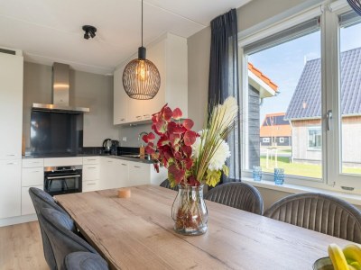 Holiday house House near Scherpenisse Beach with Garden - Features photo 11