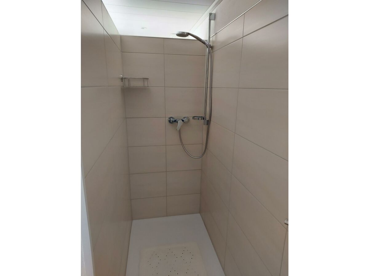 Apartment Ferienhaus, Bad, WC, 3 oder mehr Schlafräume - Outdoor photo 5