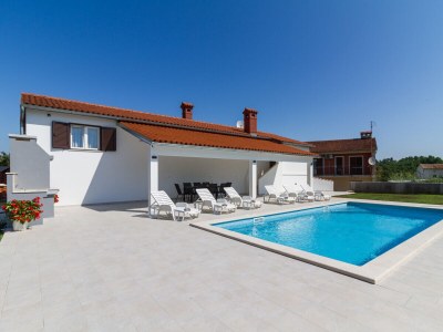 Holiday house Lovely house Piljan in Svetvincenat - Holiday house