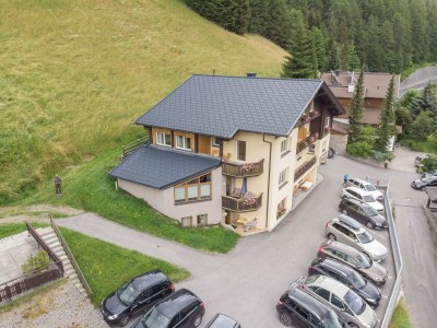 Holiday room Appartement mit Blick auf die Berge - Outdoor photo 10