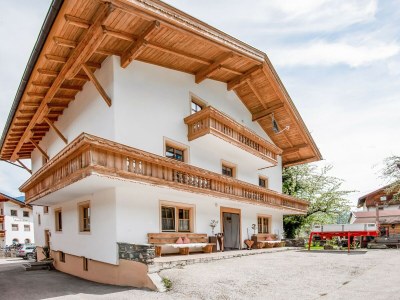 Apartment Wohnung in Hainzenberg am Skilift - Outdoor photo 6