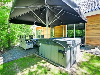 Holiday house Haus in Reutum mit Jacuzzi & Waldblick - Outdoor photo 3