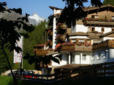 Holiday room Erker- Panorama- Suite / Halbpension - Outdoor photo 4