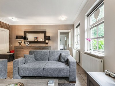 Apartment Beautiful apartment in Sint Maartensbrug - Features photo 23