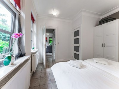 Apartment Beautiful apartment in Sint Maartensbrug - Features photo 28