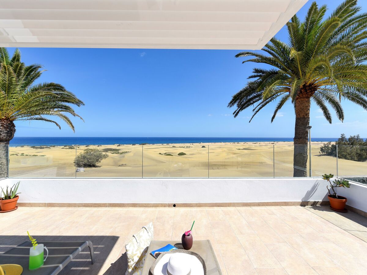 Villa Golden Sahara with Pool