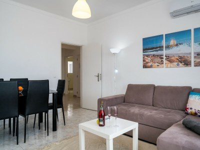 Apartment T2 Avenida 1º VISTA MAR 5* A/C WI-FI 6 PESSOAS - Features photo 6
