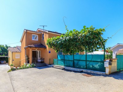 Apartment Vanessa I with Pool - Outdoor photo 5