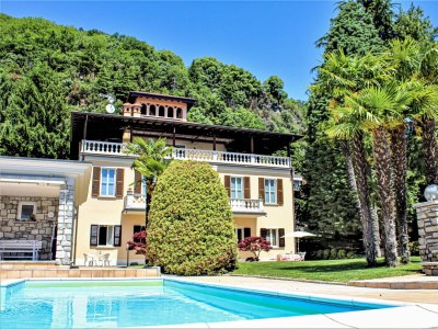 Holiday apartment Palazzina GiardinoLago: Azzurro - Outdoor photo 6