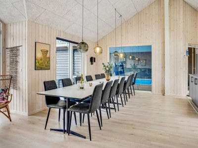 Holiday house Luxurioser Ruckzug mit Pool -- By Traum Ferienwohnungen - Outdoor photo 8