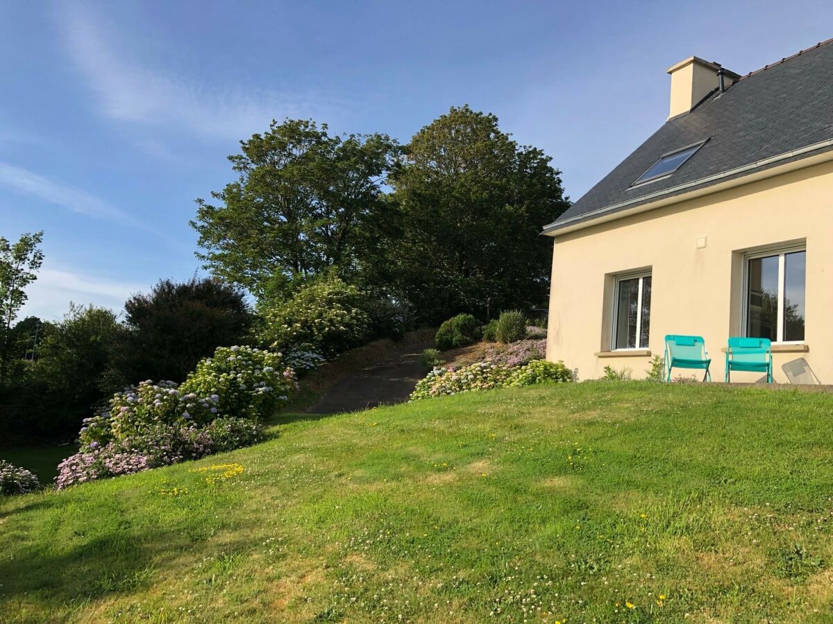 Holiday house Ferienhaus in Terenez mit Meerblick - Outdoor photo 5