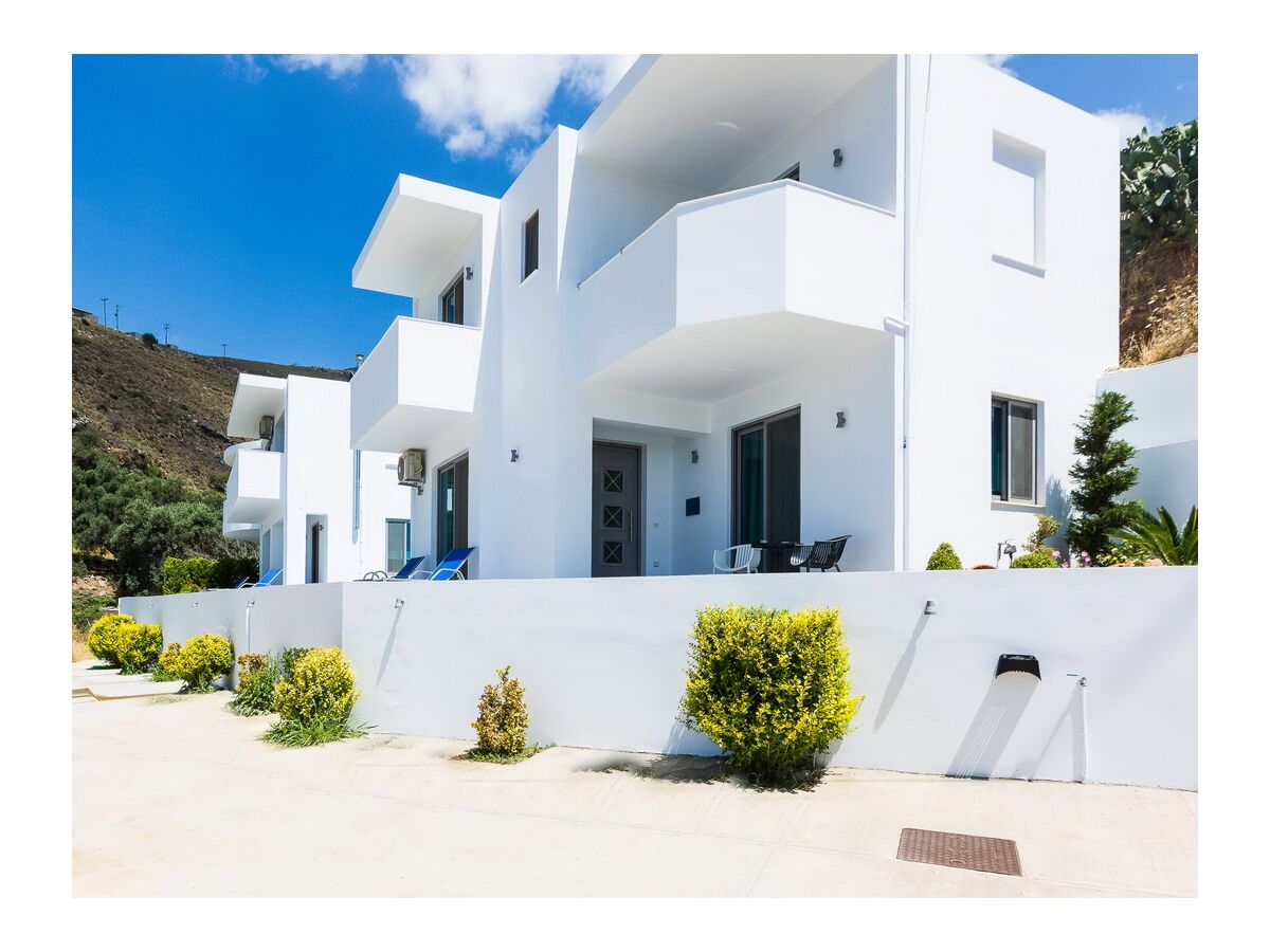 Holiday house Chalet Sunny - Watch video | Pool & Sea view