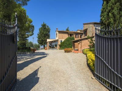 Farmhouse Bauernhaus in Castelfiorentino mit Pool - Features photo 27