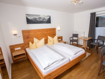 Holiday room Doppelzimmer "1"  mit DU/WC - Features photo 34