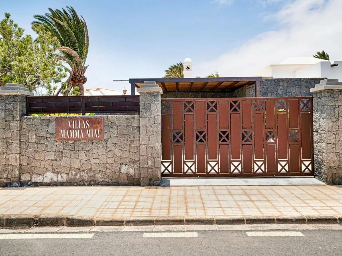 Holiday house Villa bei Marina Rubicon mit Pool