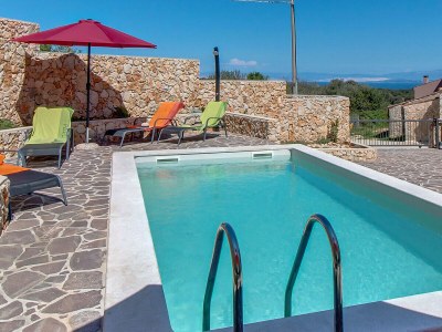 Holiday house DELPHINE with pool in Belej - Holiday house