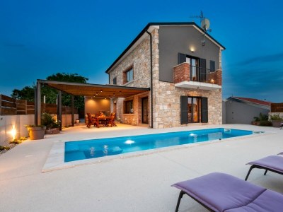 Villa Baraka near Rovinj, western Istria in Kanfanar - Villa