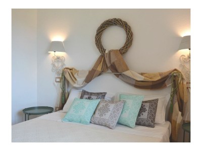 Holiday house Villa Bianca ...and a heart shaped pool! - Features photo 33