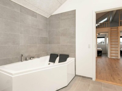 Holiday house 10 person holiday home in Bogense-By Traum - Outdoor photo 36