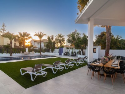 Apartment Terrace, pools and garden - Outdoor photo 10