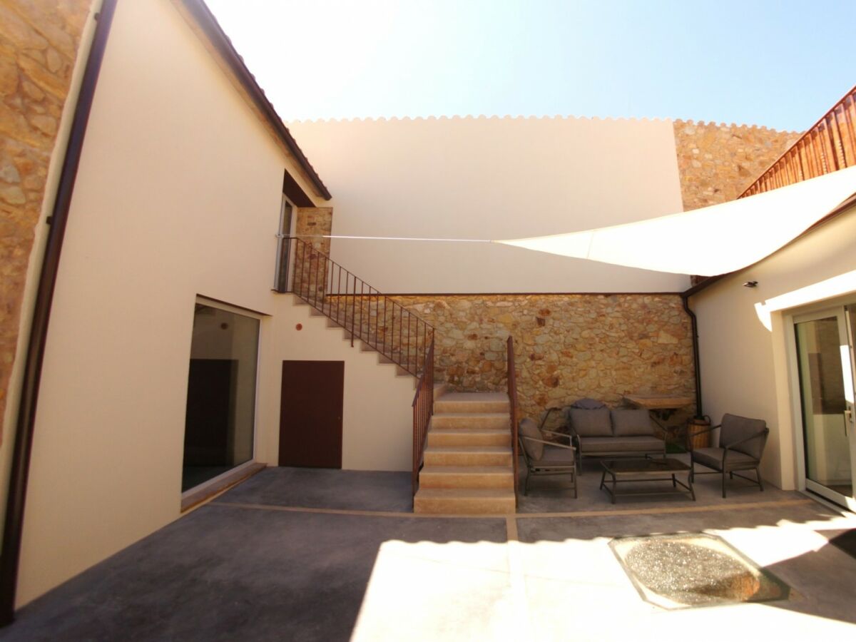 Holiday house Stone house with sauna and jacuzzi - Village of Pals (CE 3H 702)