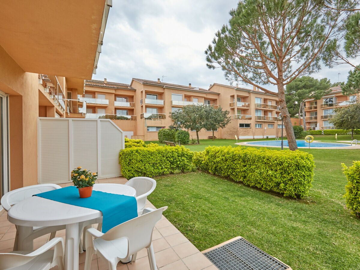 Holiday apartment Holiday apartment with garden and pool - 800 m from Pals beach (SG2 2H AC 207) - Outdoor photo 5