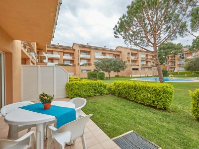 Holiday apartment Holiday apartment with garden and pool - 800 m from Pals beach (SG2 2H AC 207) - Outdoor photo 5