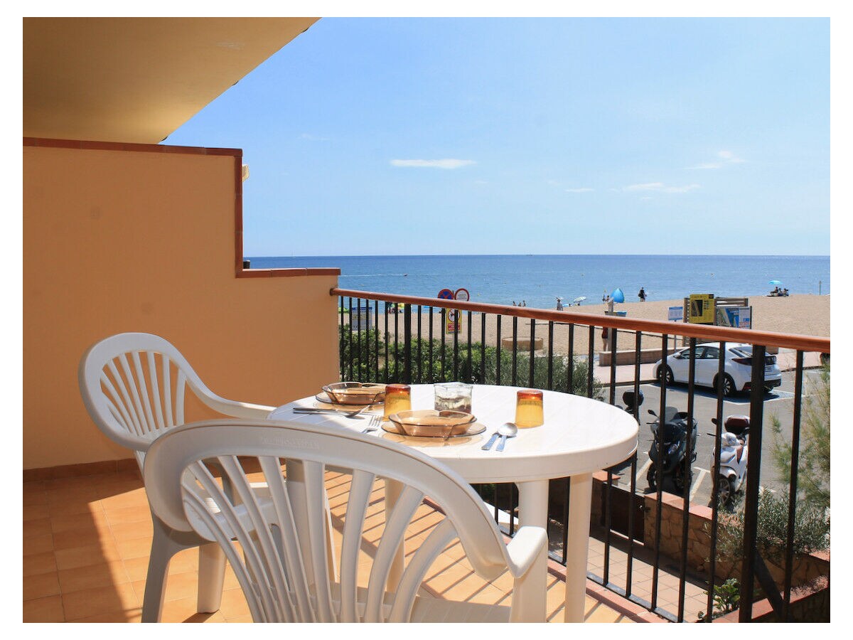 Holiday apartment Apartment in first line with sea view - Playa de Pals (DU 2H 307)