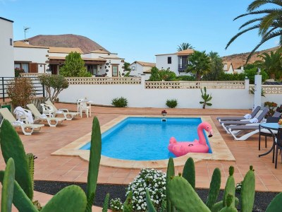 Holiday house Geräumiges Ferienhaus in La Oliva - Outdoor photo 3