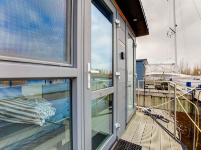 House boat Hausboot in Volendam nahe Fort Edam - Environment photo 24