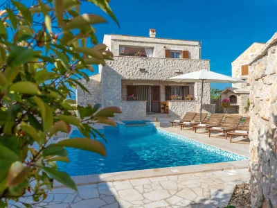 Villa Kirstin - Pool, Jacuzzi, Sauna - Outdoor photo 2