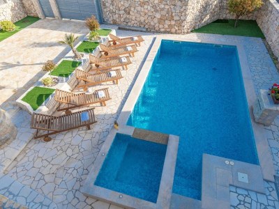 Villa Kirstin - Pool, Jacuzzi, Sauna - Outdoor photo 11