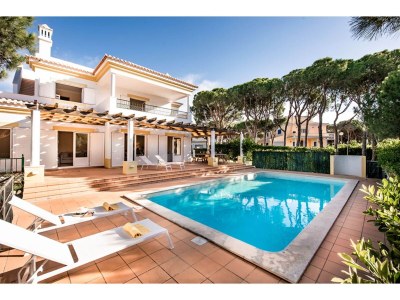Villa Large villa with swimming pool within walking distance to the beach - Outdoor photo 10