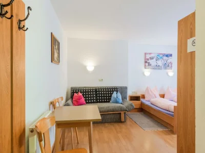 Apartment Apartment in Huben near Ski Slopes - Features photo 21