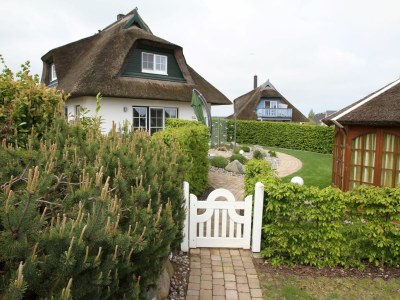 Holiday house "Villa Sorgenfrei" - Outdoor photo 10