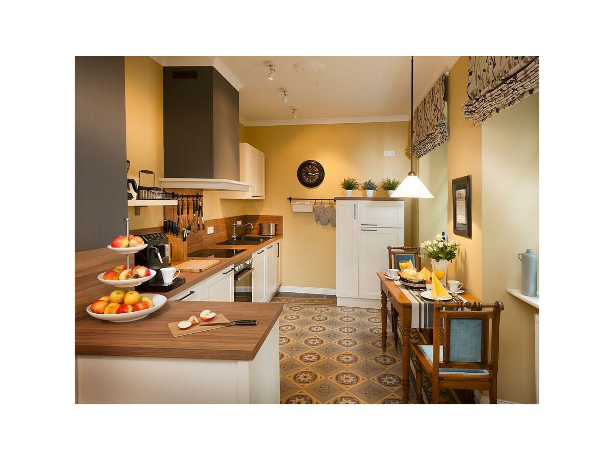 Holiday room Maisonette-Suite "Goethe"/Dusche-Badewanne/WC - Outdoor photo 4