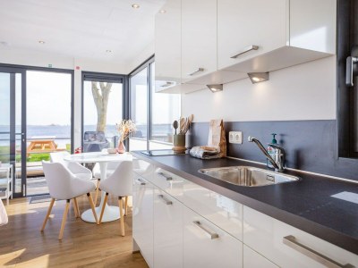 House boat Houseboat Sneekermeer with Garden and Views - Features photo 18