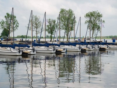 House boat Houseboat Sneekermeer with Garden and Views - Outdoor photo 31