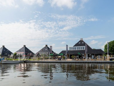 House boat Houseboat Sneekermeer with Garden and Views - Outdoor photo 36