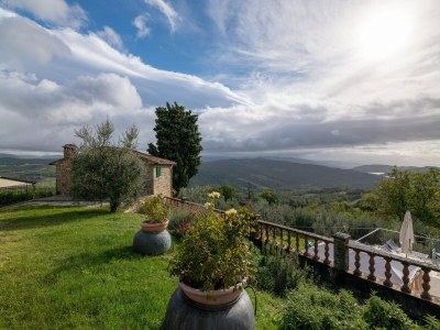 Farmhouse Mittelalterliches Bauernhaus in Caprese Michelangelo mit Terrasse - Outdoor photo 11