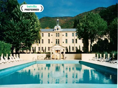 Apartment Romantic Château Stay Rhône in Montbrun-les-Bains - Apartment