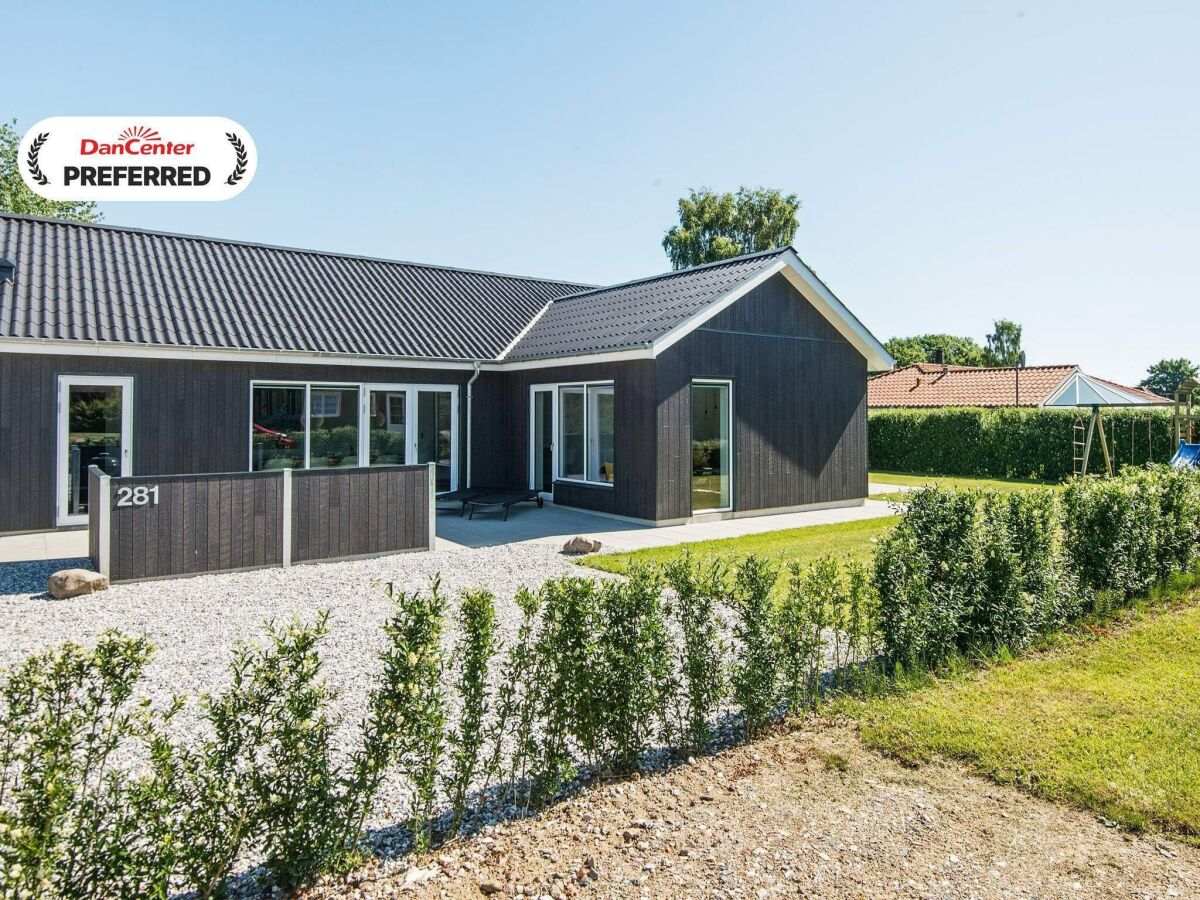 Holiday house 10 person holiday home in Juelsminde