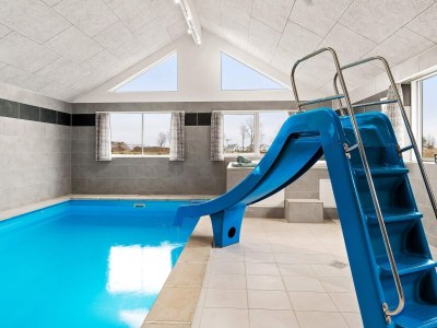 Holiday house 24 person holiday home in Hasselberg - Outdoor photo 7