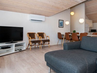 Holiday house 8 Personen Ferienhaus in Glesborg - Outdoor photo 6