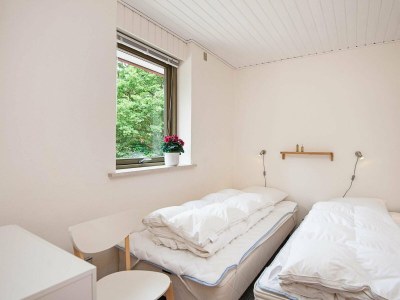 Holiday house 6 person holiday home in Glesborg - Outdoor photo 7