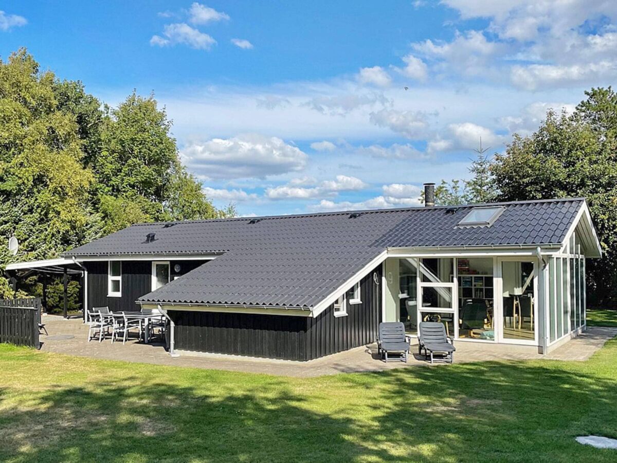 Holiday house 6 person holiday home in Tarm-By Traum